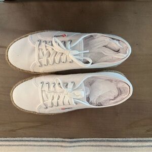 New in box! Superga women’s espadrille sneakers size 9 never worn updated photos
